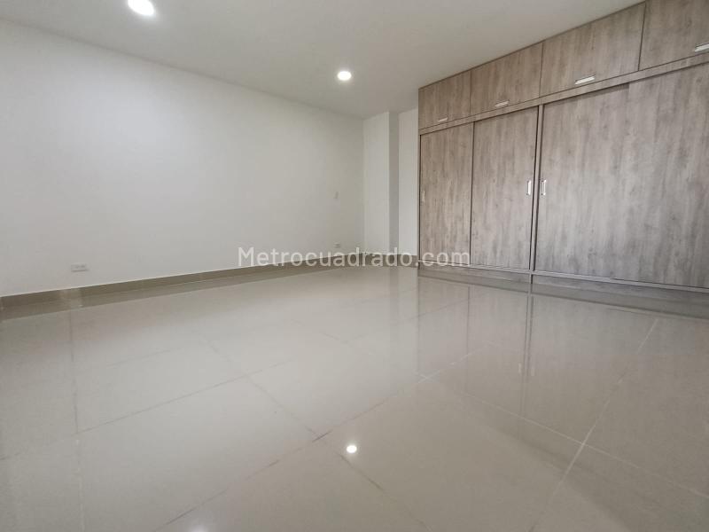 Apartamento Cómodo de 3 Alcobas en La Castellana - 9