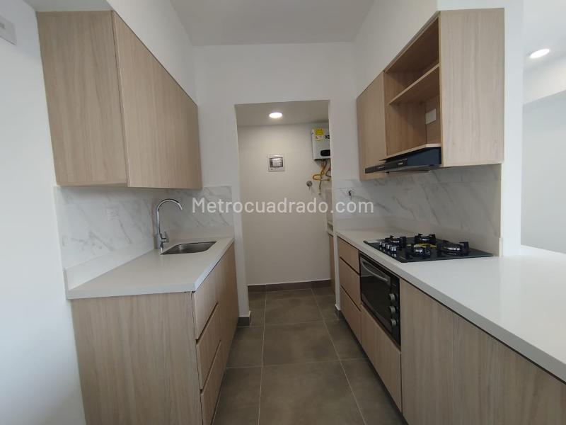Apartamento en Arriendo, El Porvenir Rio Negro, Rionegro - 2