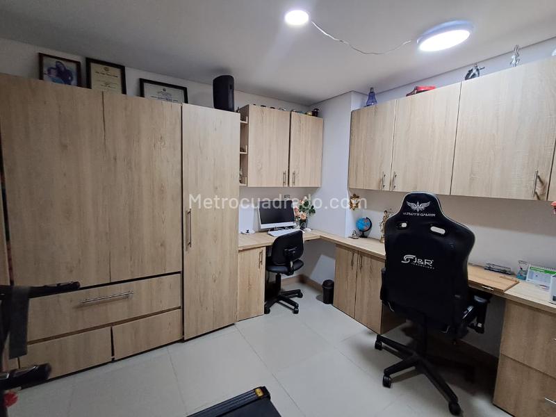 Comfortable 3BR Apartment for Rent in Simon Bolivar Medellín - 9
