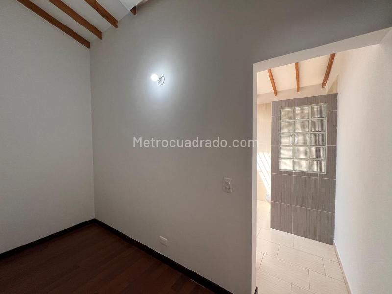 Casa Comercial para Vivir y Emprender en Florida Nueva - 5