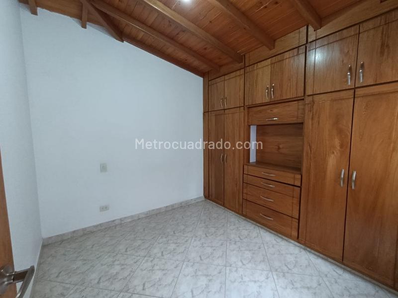 2BR Apartment in Rionegro (58 m²) - 4