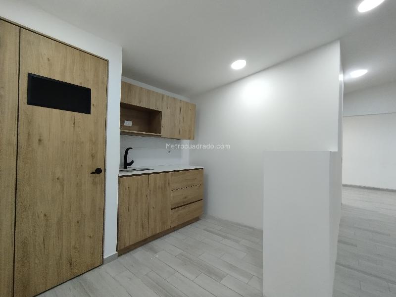 Casa en Arriendo, Andalucia, Envigado - 3