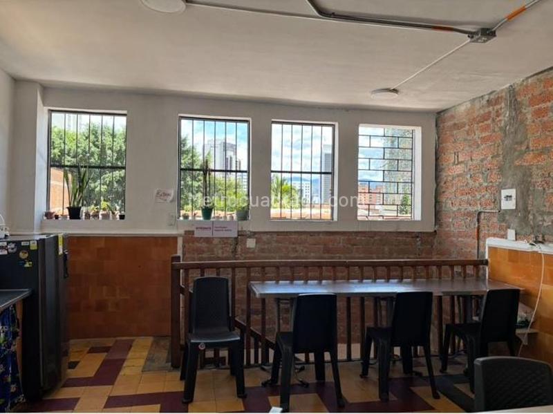 Commercial House for Rent in Prado Medellin - 8