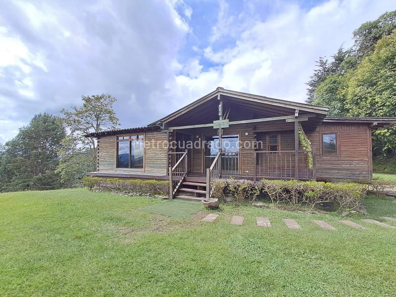 3BR House in El Retiro (100 m²) - 3