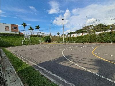 Casa en venta en Galicia, Pereira · foto 13 de 16