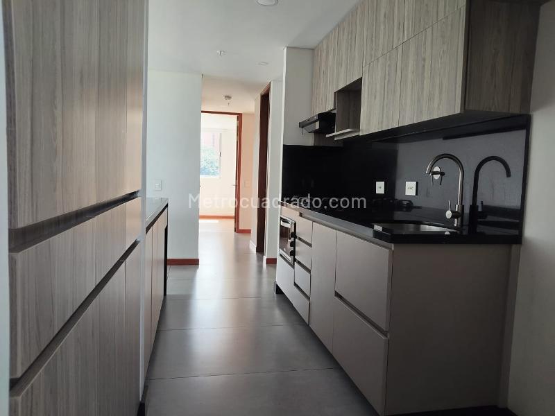 Apartamento en Arriendo, Loma Del Escobero Envigado, Envigado - 2