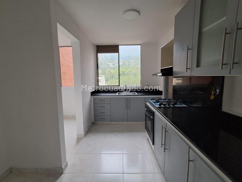 3BR Apartment in Altos Del Poblado - 8