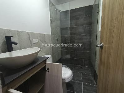 Apartamento de 2 alcobas en arriendo en La Catolica, Rionegro, 80 m² · foto 10 de 14