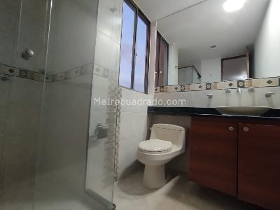 Apartamento en arriendo en La Abadia, Envigado · foto 4 de 20