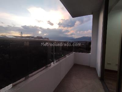 Apartamento en arriendo en La Abadia, Envigado · foto 5 de 20