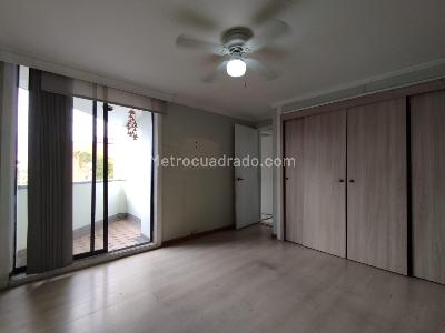 Apartamento de 2 alcobas en arriendo en Santa Maria De Los Angeles, Medellín, 70 m² · foto 11 de 13