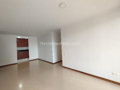 Apartamento en arriendo en El Tesoro, Medellín · foto 3 de 20