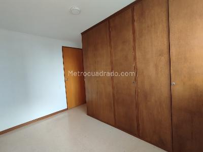 Apartamento en arriendo en El Tesoro, Medellín · foto 17 de 20
