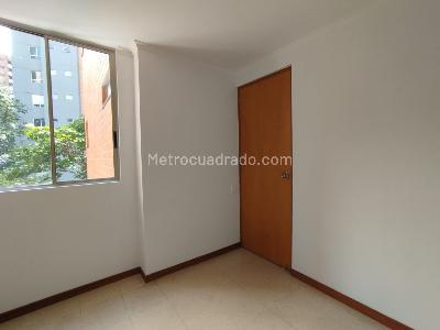 Apartamento en arriendo en El Tesoro, Medellín · foto 19 de 20
