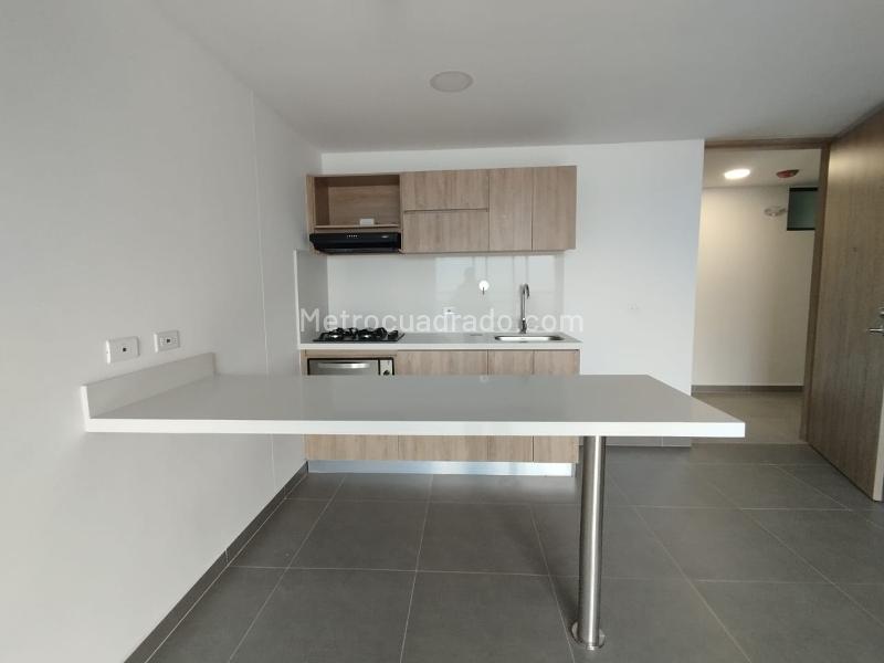 Apartamento en Arriendo, Loma Del Escobero Envigado, Envigado - 2