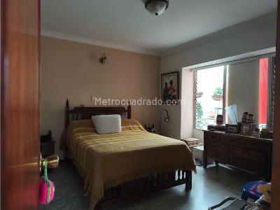 Casa de 3 alcobas en venta en Las Acacias, Medellín, 229 m² · foto 10 de 20