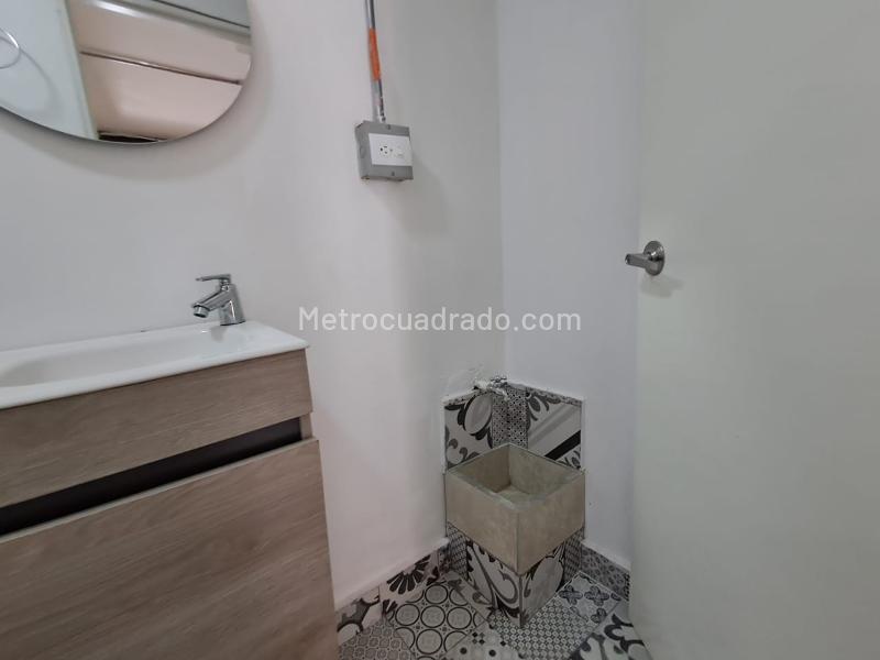 Estudio de 1 Alcoba en La América, Cómodo y Bien Ubicado - 3