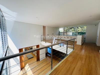Casa de 5 alcobas en arriendo en Altos Del Poblado Cola Del Zorro, Medellín, 520 m² · foto 14 de 20