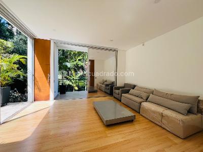 Casa de 5 alcobas en arriendo en Altos Del Poblado Cola Del Zorro, Medellín, 520 m² · foto 17 de 20