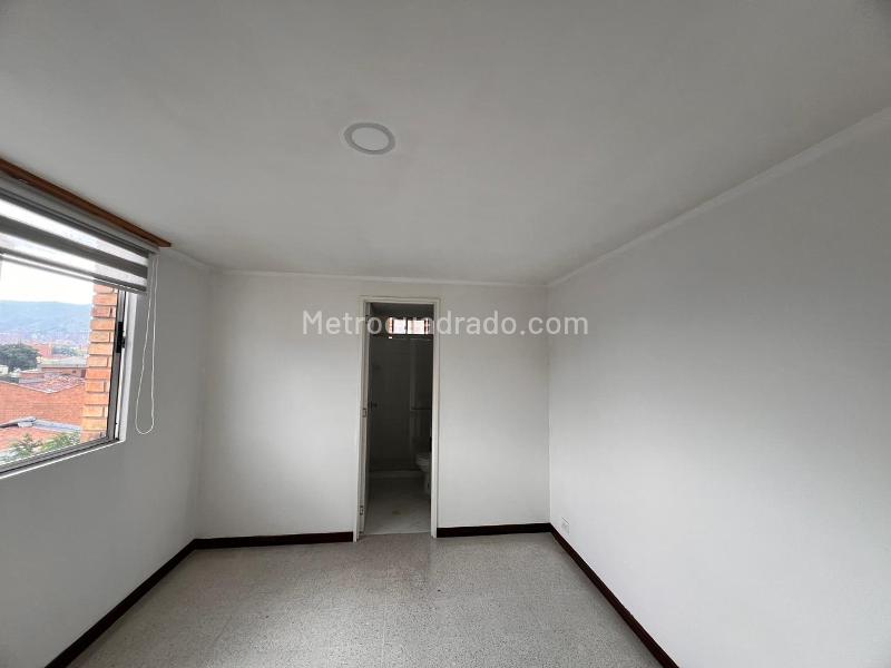 Apartamento Moderno de 1 Alcoba en Conquistadores - 5