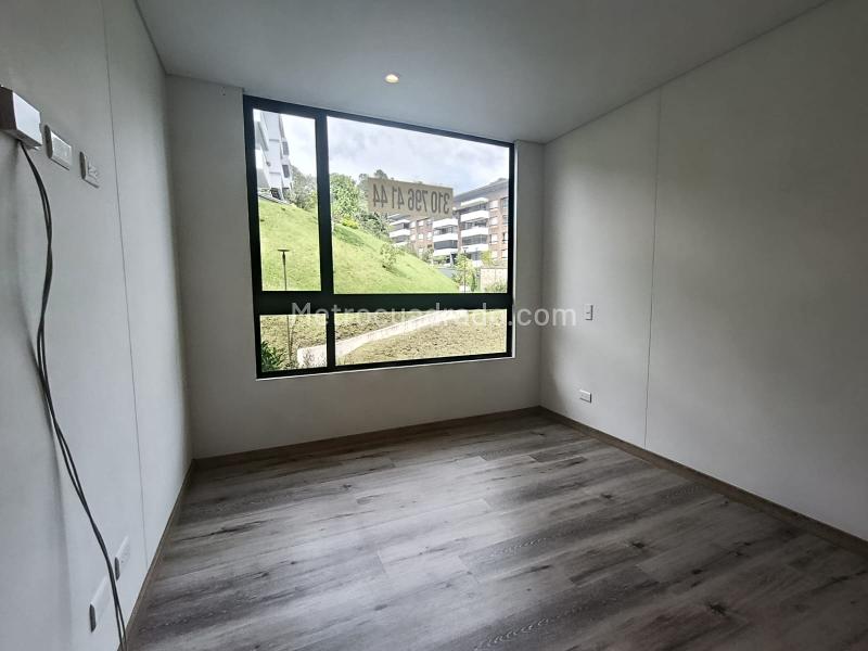 2BR Apartment in El Retiro (75 m²) - 5