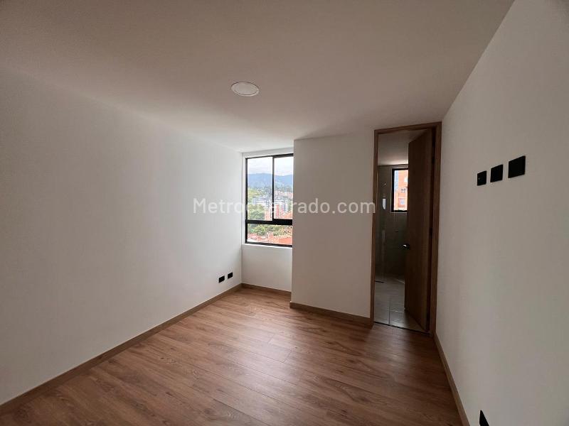 New 3BR Apartment with City Views in Simn Bolívar, Medellín - 7