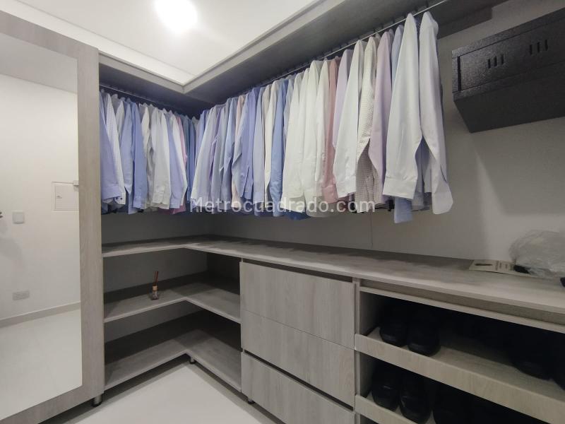 Casa en Arriendo, Loma Del Escobero Envigado, Envigado - 2