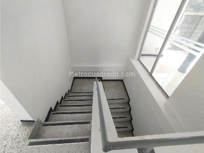 Casa de 1 alcoba en venta en Patio Bonito, Medellín, 490 m² · foto 5 de 20