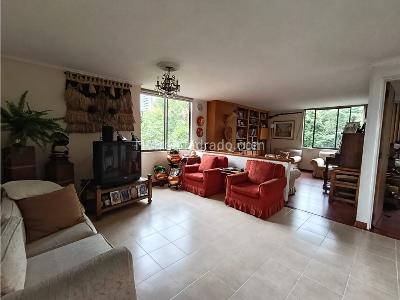 Apartamento en venta en Lalinde, Medellín · foto 7 de 19