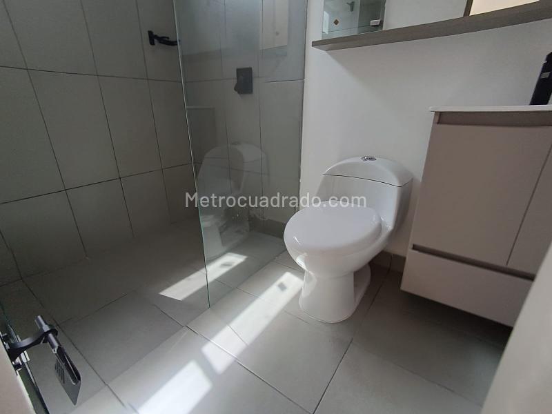 New 1BR Apartment in Simon Bolivar Medellin - 3