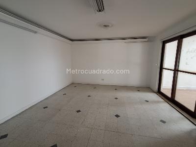 Casa en arriendo en Conquistadores, Medellín · foto 10 de 20