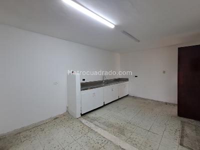 Casa en arriendo en Conquistadores, Medellín · foto 15 de 20