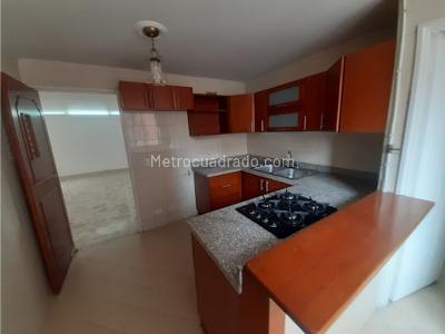 Apartamento de 3 alcobas en venta en Laureles, Medellín, 113 m² · foto 4 de 9