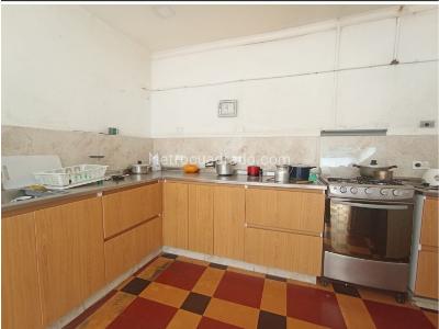 Casa de 5 alcobas en venta en Prado Centro, Medellín, 270 m² · foto 4 de 15