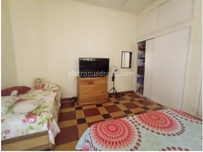Casa de 5 alcobas en venta en Prado Centro, Medellín, 270 m² · foto 7 de 15