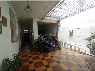Casa de 5 alcobas en venta en Prado Centro, Medellín, 270 m² · foto 14 de 15