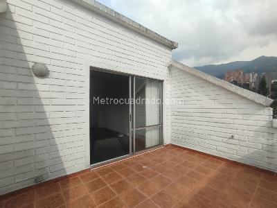 Apartamento de 4 alcobas en arriendo en Las Lomas, Medellín, 164 m² · foto 10 de 20