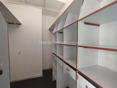 Apartamento de 4 alcobas en arriendo en Las Lomas, Medellín, 164 m² · foto 16 de 20