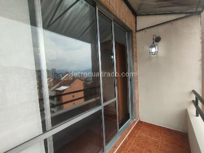 Apartamento de 4 alcobas en arriendo en Las Lomas, Medellín, 164 m² · foto 17 de 20