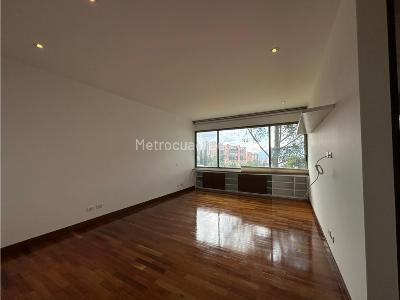Apartamento de 3 alcobas en venta en Las Palmas, Medellín, 304 m² · foto 13 de 20