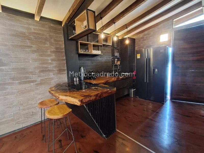 1BR Apartment in Aeropuerto Jose Maria Cordoba (50 m²) - 4