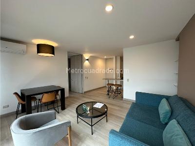 Apartamento de 1 alcoba en venta en Oviedo, Medellín, 54 m² · foto 6 de 14