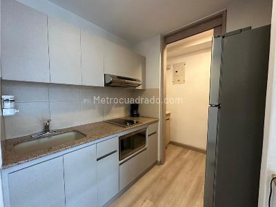 Apartamento de 1 alcoba en venta en Oviedo, Medellín, 54 m² · foto 10 de 14
