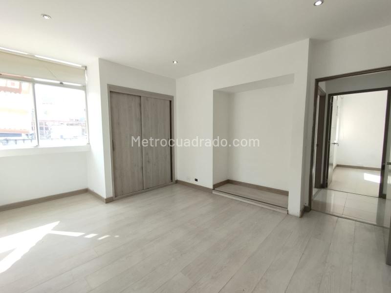 Apartamento Amplio de 3 Alcobas en Castropol - 7