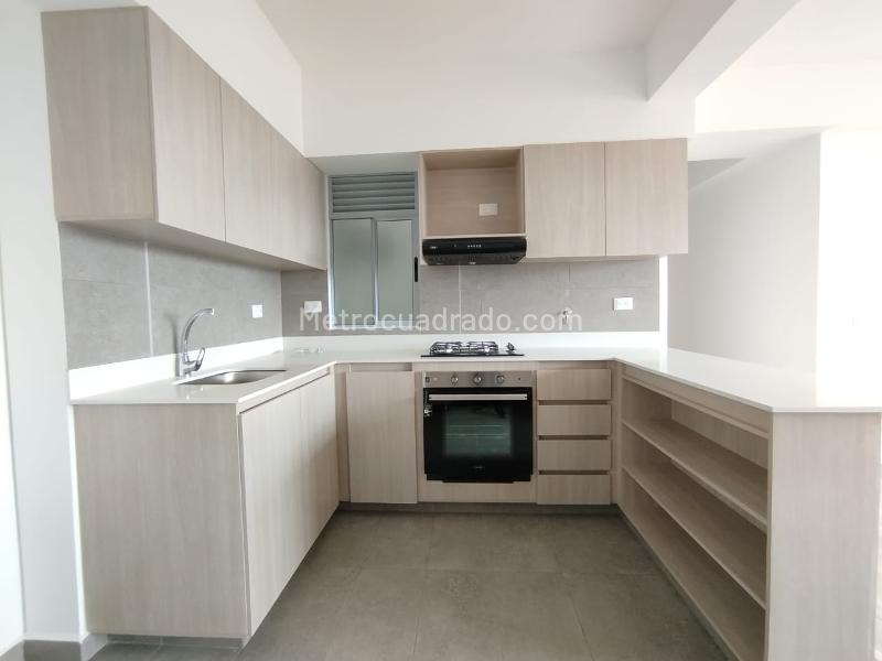 2BR Apartment in Rionegro (77 m²) - 2