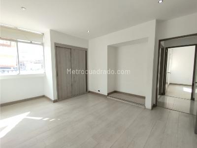 Apartamento de 3 alcobas en venta en El Poblado, Medellín, 137 m² · foto 10 de 17