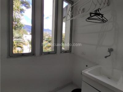 Apartamento de 3 alcobas en venta en El Poblado, Medellín, 137 m² · foto 16 de 17