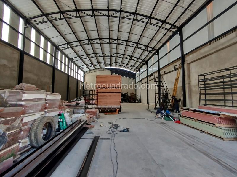 Bodega en Arriendo, Guasimalito, Bello – pohled 6