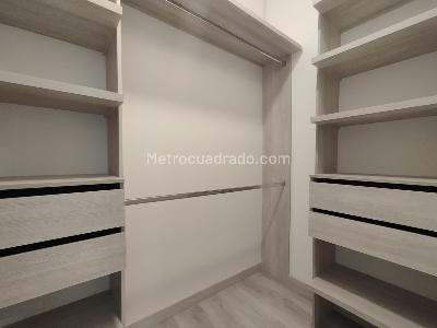 Apartamento en arriendo en Ciudad Del Rio, Medellín · foto 17 de 18