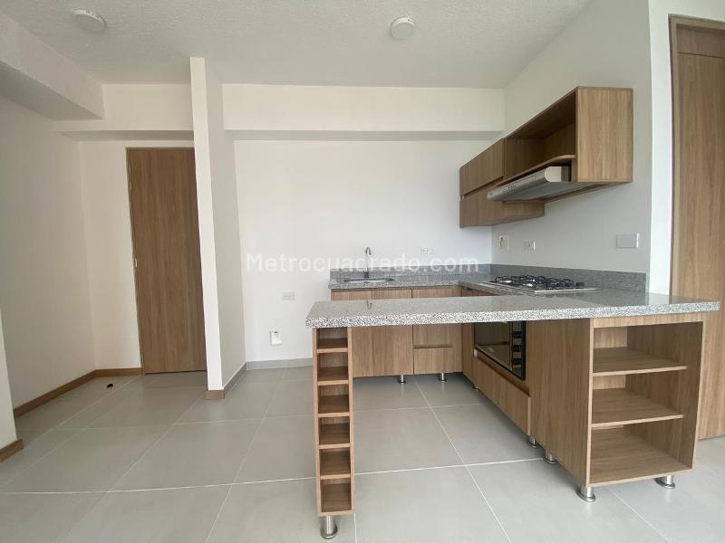 2BR Apartment in La Estrella (60 m²) - 2